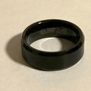 Men’s Wedding Band Elegant Black Ring Size 11 (20.6mm)​